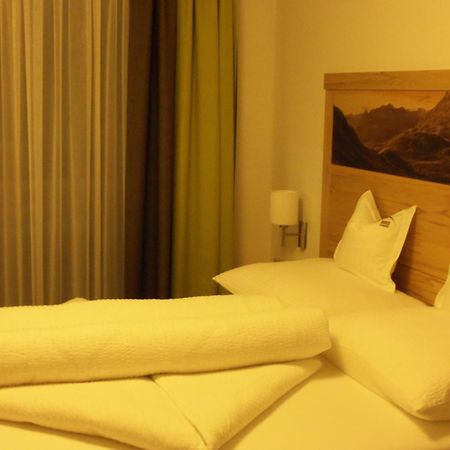 Alpinhotel Monte Superior - Silvretta Card Premium Betrieb Galtuer Exterior photo