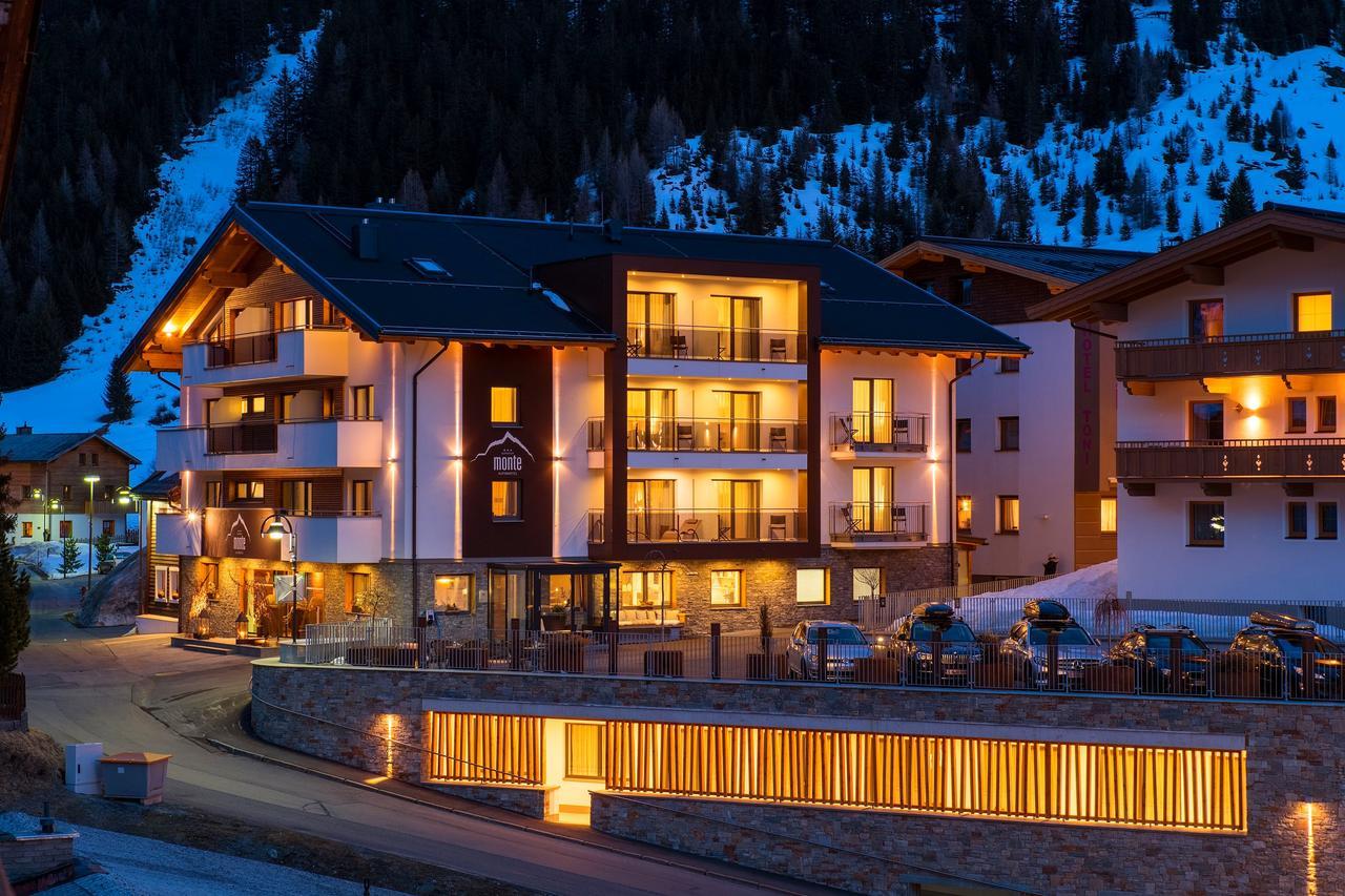 Alpinhotel Monte Superior - Silvretta Card Premium Betrieb Galtuer Exterior photo