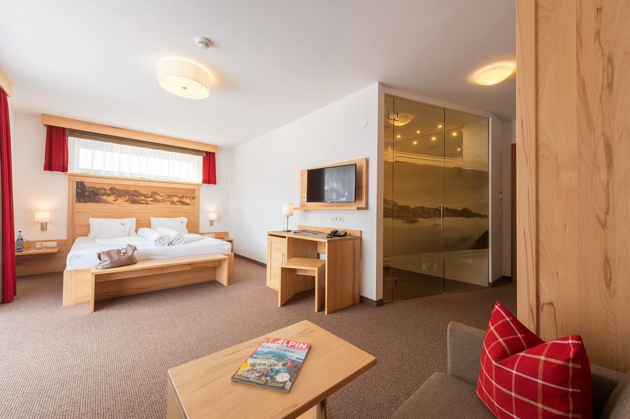 Alpinhotel Monte Superior - Silvretta Card Premium Betrieb Galtuer Exterior photo